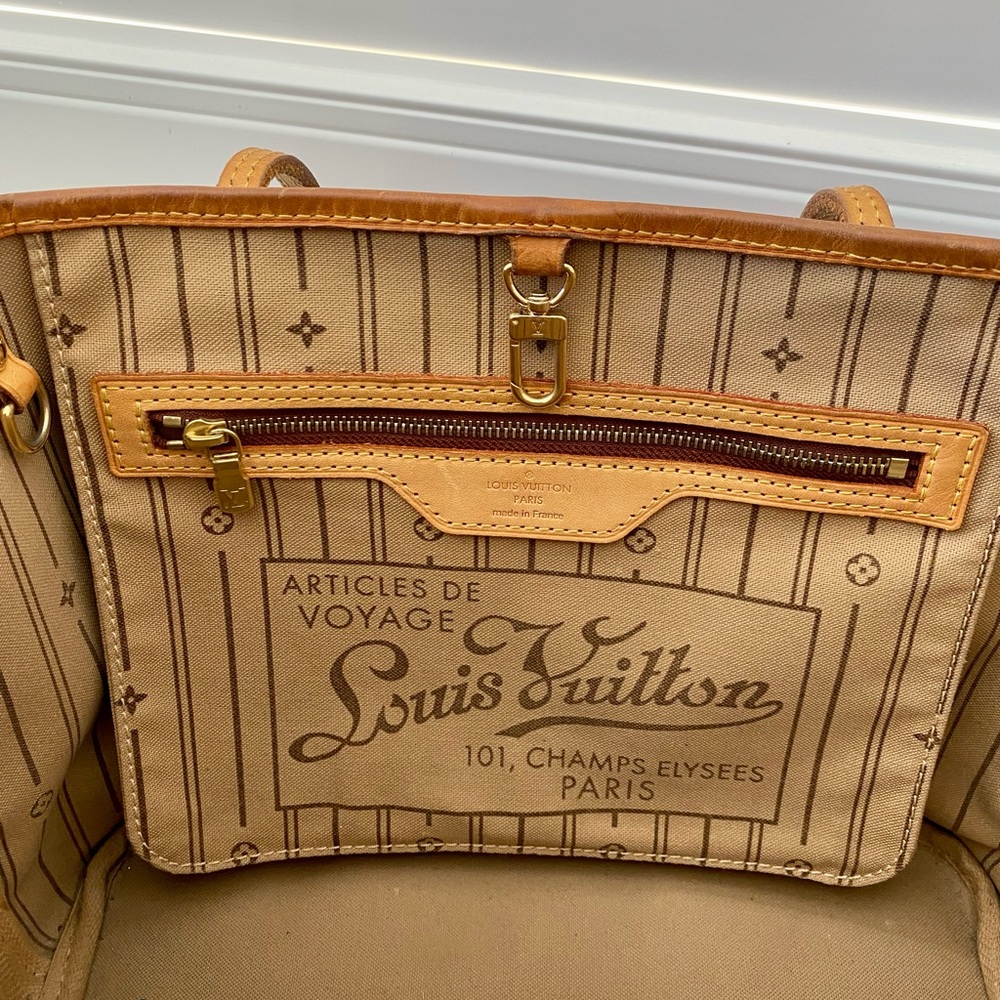 SOLD‼️ Louis Vuitton Monogram Neverfull PM Bag - Picture 9 of 17